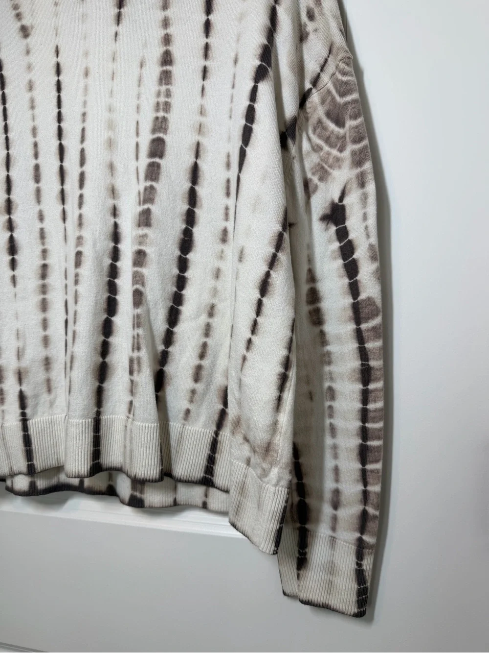 Lululemon Tie Dye Cashmere Blend Crewneck Sweater